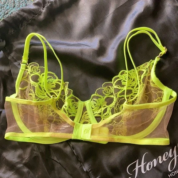 Honey Birdette - Lyndl Set - Picture 4 of 5